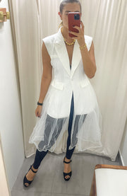 WHITE ELEGANT TULLE DETAIL VEST