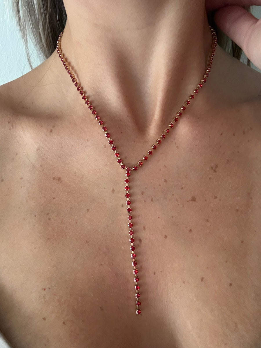 KASSANDRA NECKLACE IN RED