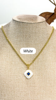 SEMIPRECIOUS DELICATE NECKLACES