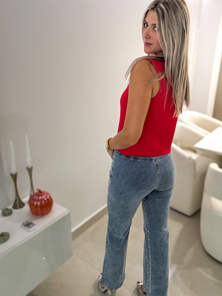 RED GOLD BUTTONS VEST