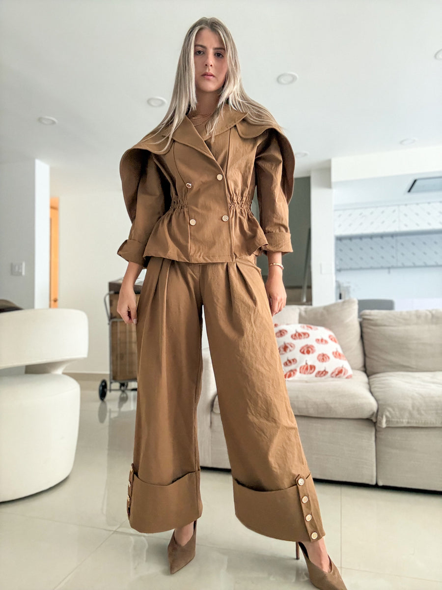 CAMEL CAPE LONG TRENCH JACKET & TAILORED PANT SET
