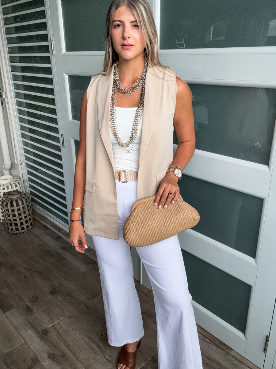WHITE STRETCHY BELTED PANTS