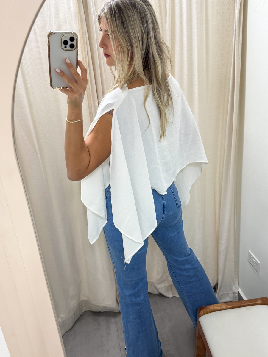 WHITE OPEN SLEEVES BLOUSE