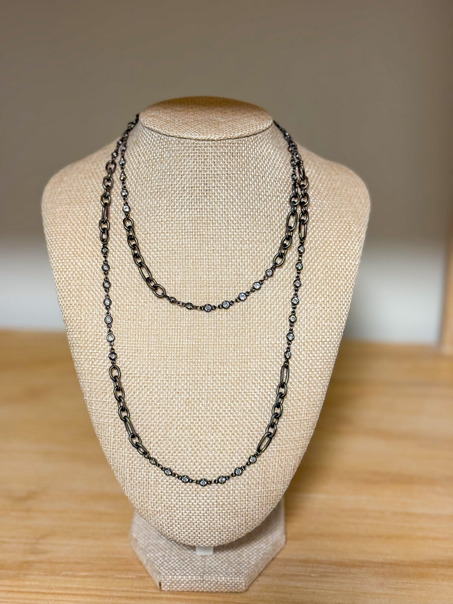 BLACK ZIRCONIA/CHAIN LINK 36" NECKLACE