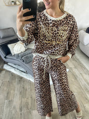 LEOPARD PRINT TRAVEL BLOUSE