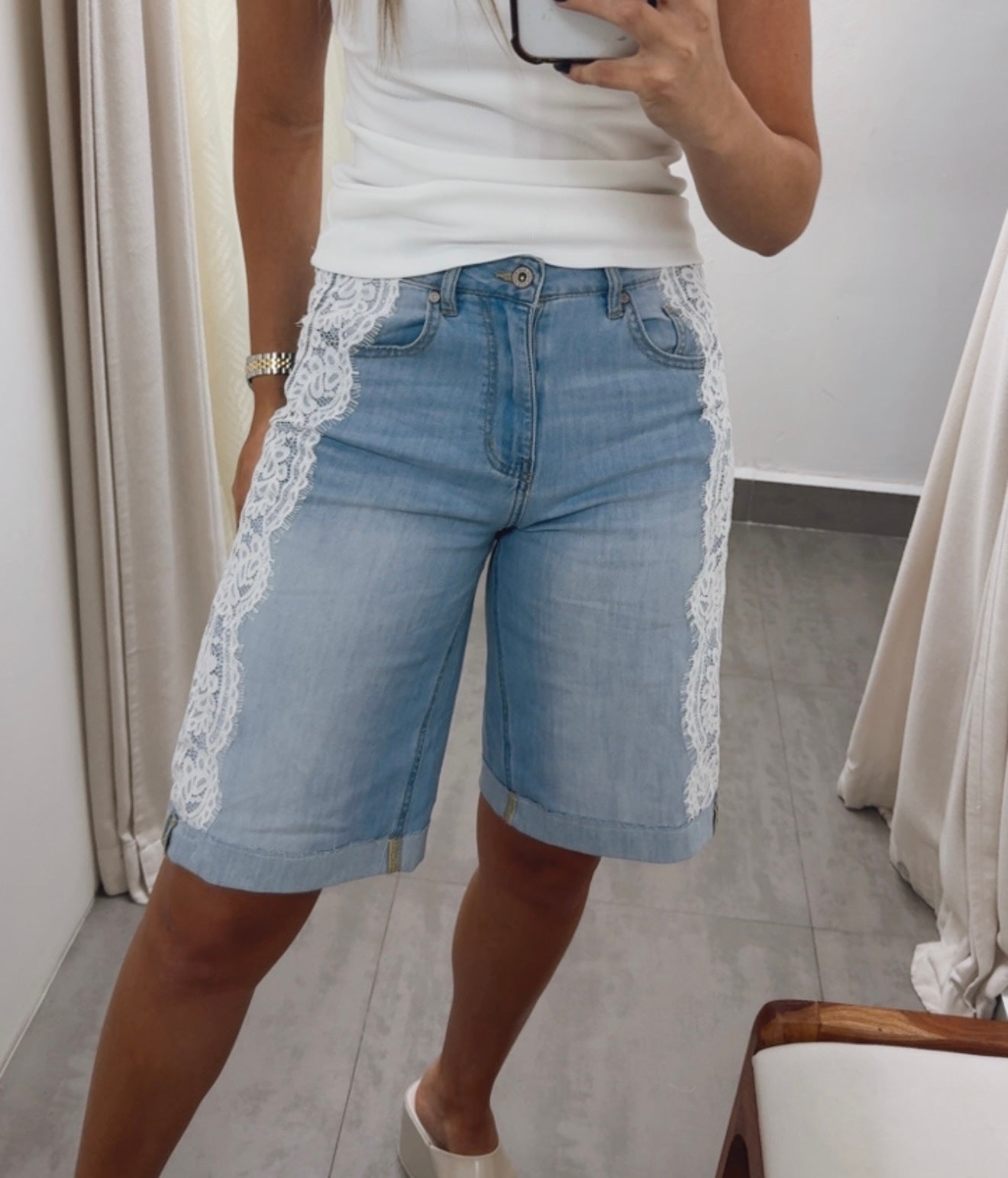 LACE DETAILED JORTS