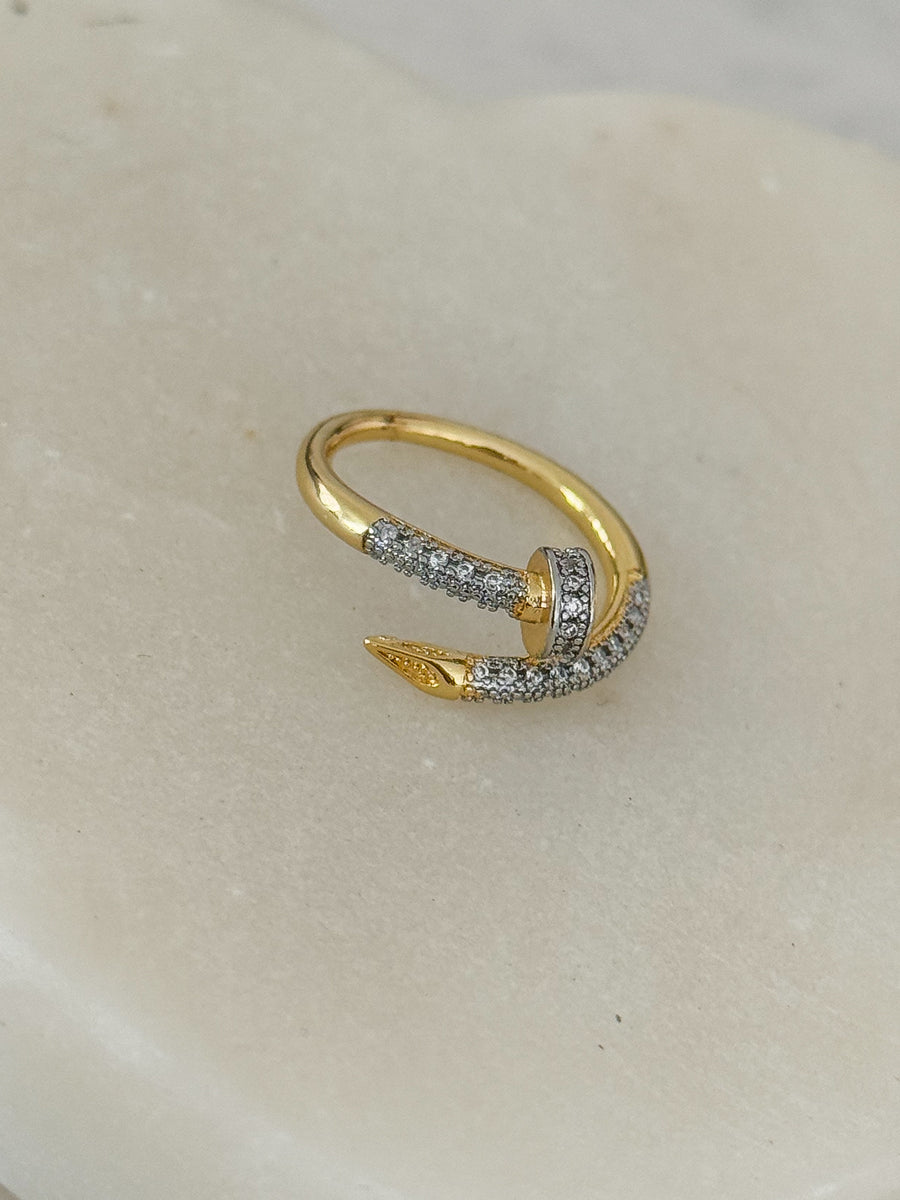 NAIL TWO TONE RING