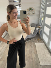 SMOOTH SCOOP TANK TOP