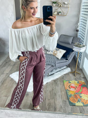 BROWN SIDE DETAILED WIDE LEGGED PANTS