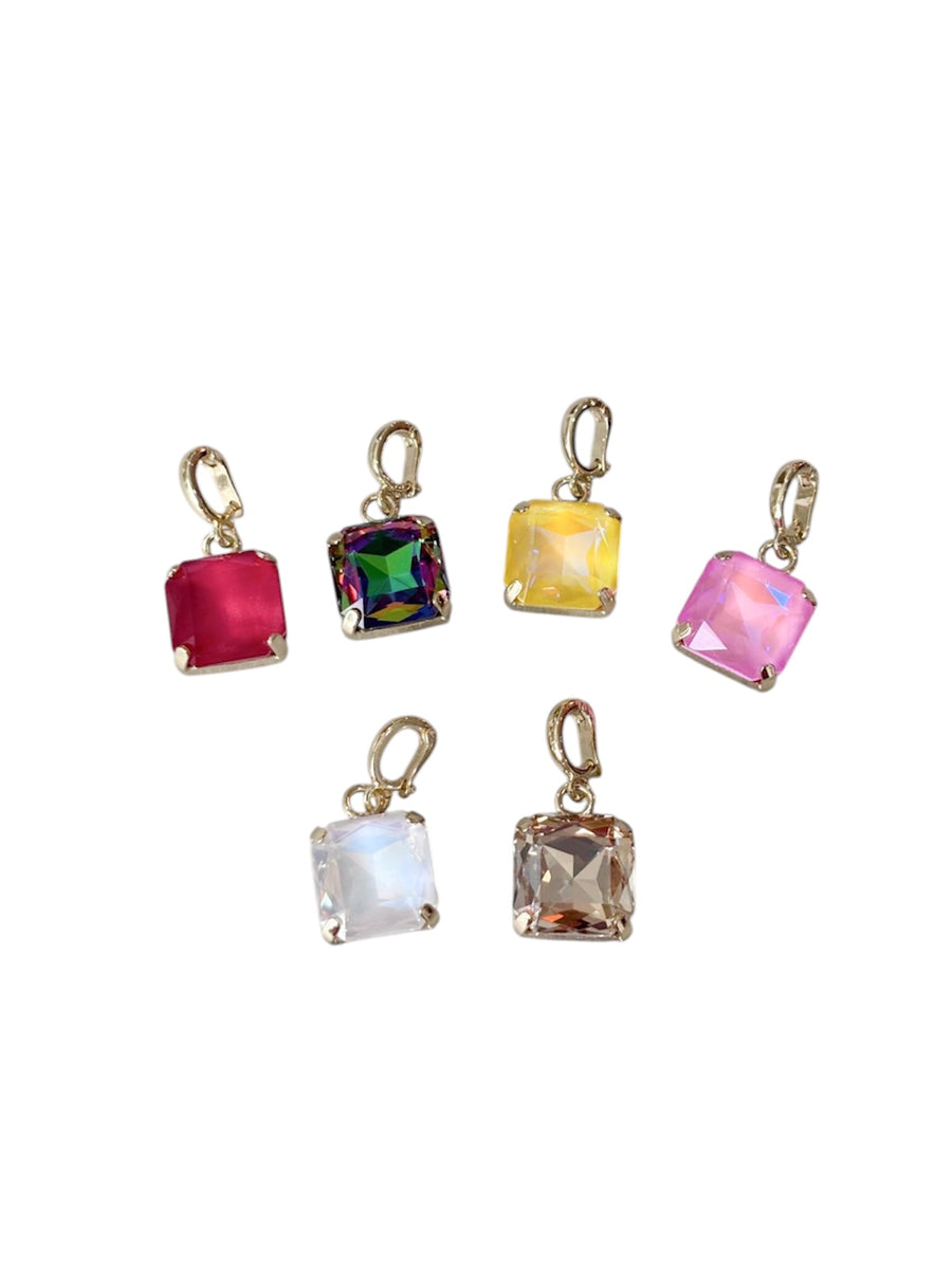 SQUARE PENDANT