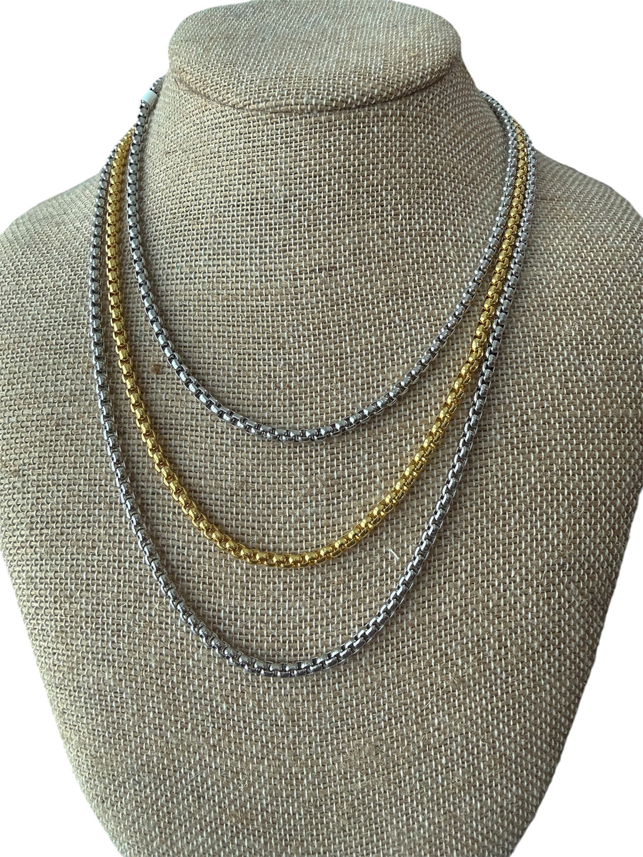 THIN TWO TONE 3-LAYERED NECKLACE COLLAB