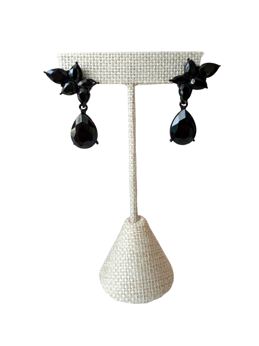 BLACK/ BLACK STUD EARRING
