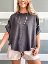 Load image into Gallery viewer, OVERSIZED STUDDED HIGH LOW TOP
