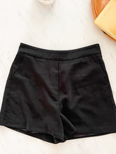 Cargar imagen en el visor de la galería, BLACK SHORTS
