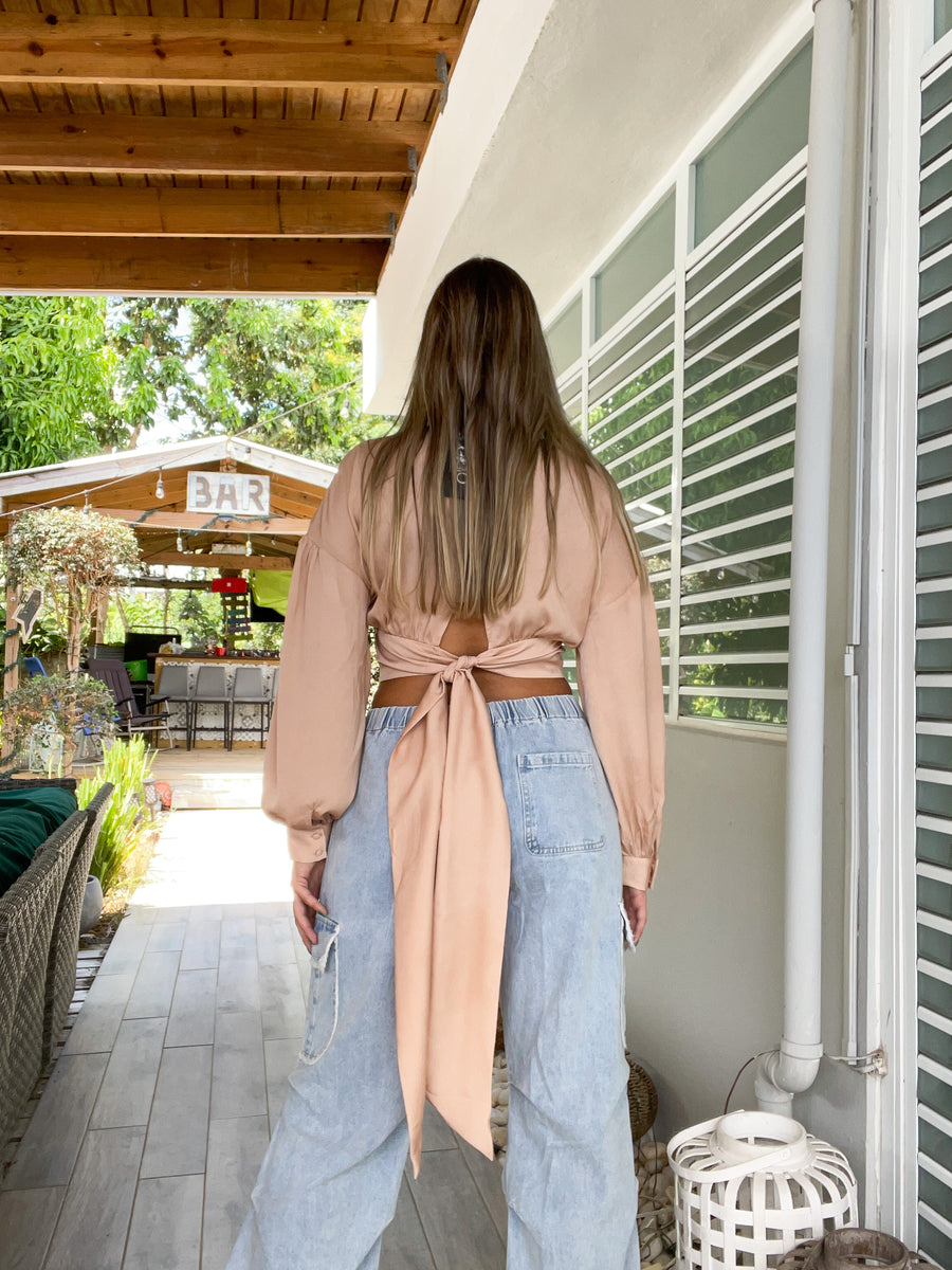 NUDE SATIN PLUNGE TOP