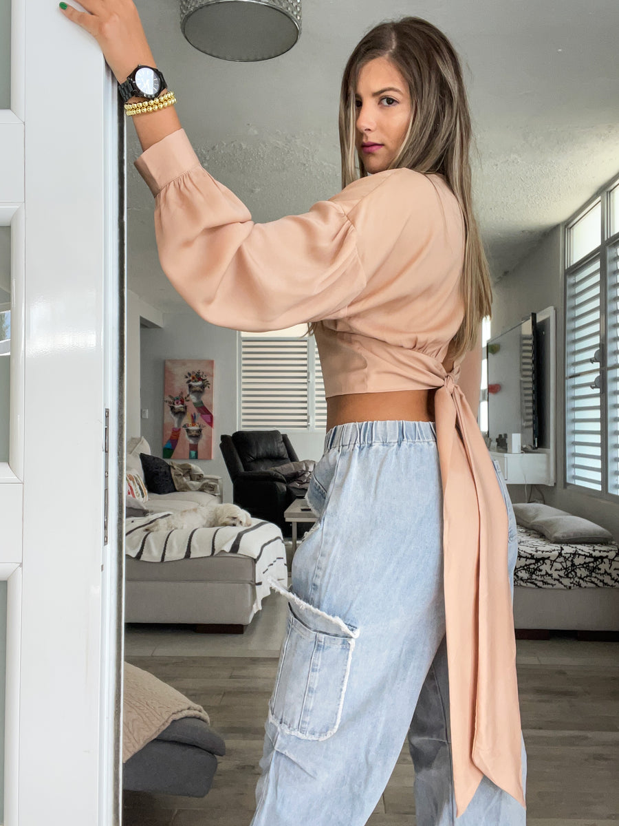 NUDE SATIN PLUNGE TOP