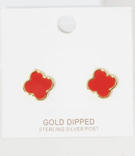 Load image into Gallery viewer, RED QUATREFOIL STUD EARRINGS
