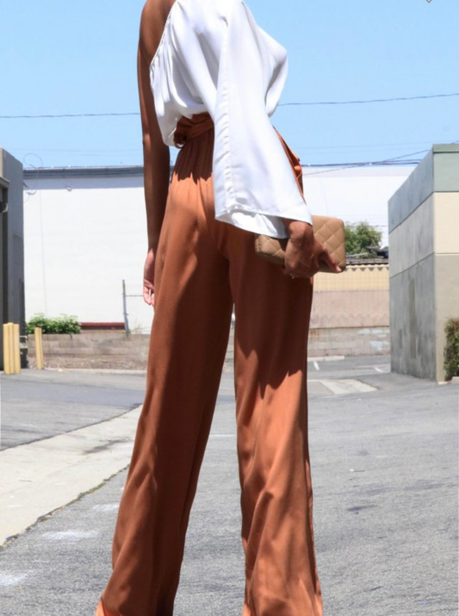 ONE SHOULDER POCKET JUMPSUIT