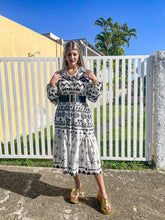Load image into Gallery viewer, WHITE TRIBAL PRINT COLLARED RUFFLE DRESS
