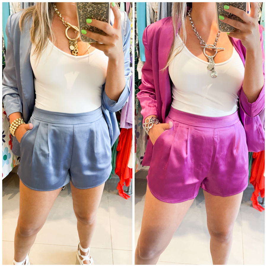 SATIN ELASTIC SHORTS