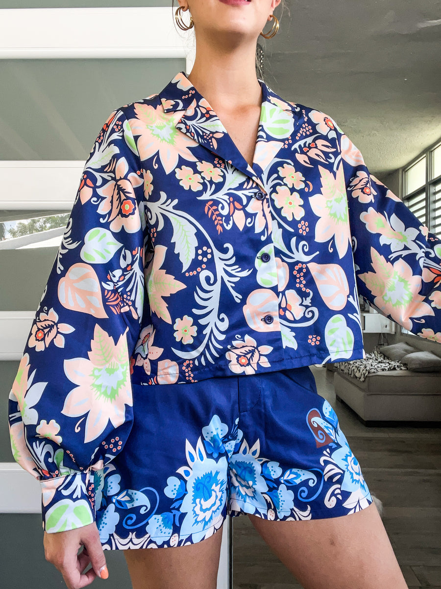 NAVY PEACH BLOUSE