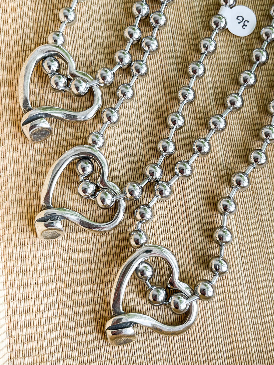 SILVER HEART NECKLACE