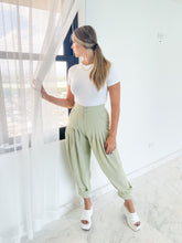 Load image into Gallery viewer, PLEATED PANTS
