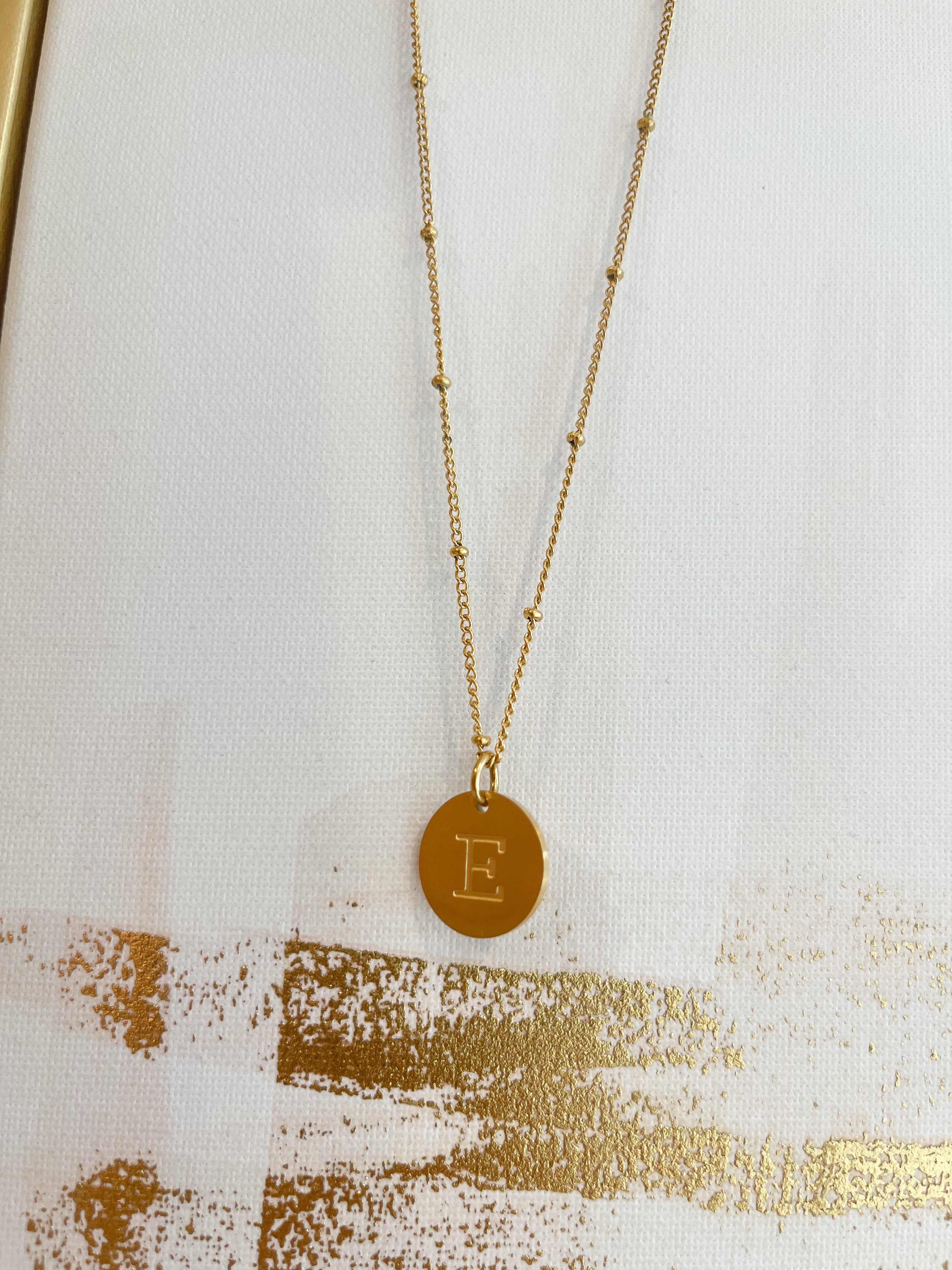 LETTER E CIRCLE NECKLACE