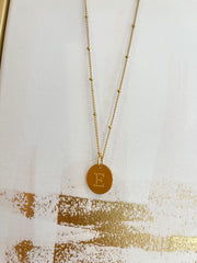 LETTER E CIRCLE NECKLACE