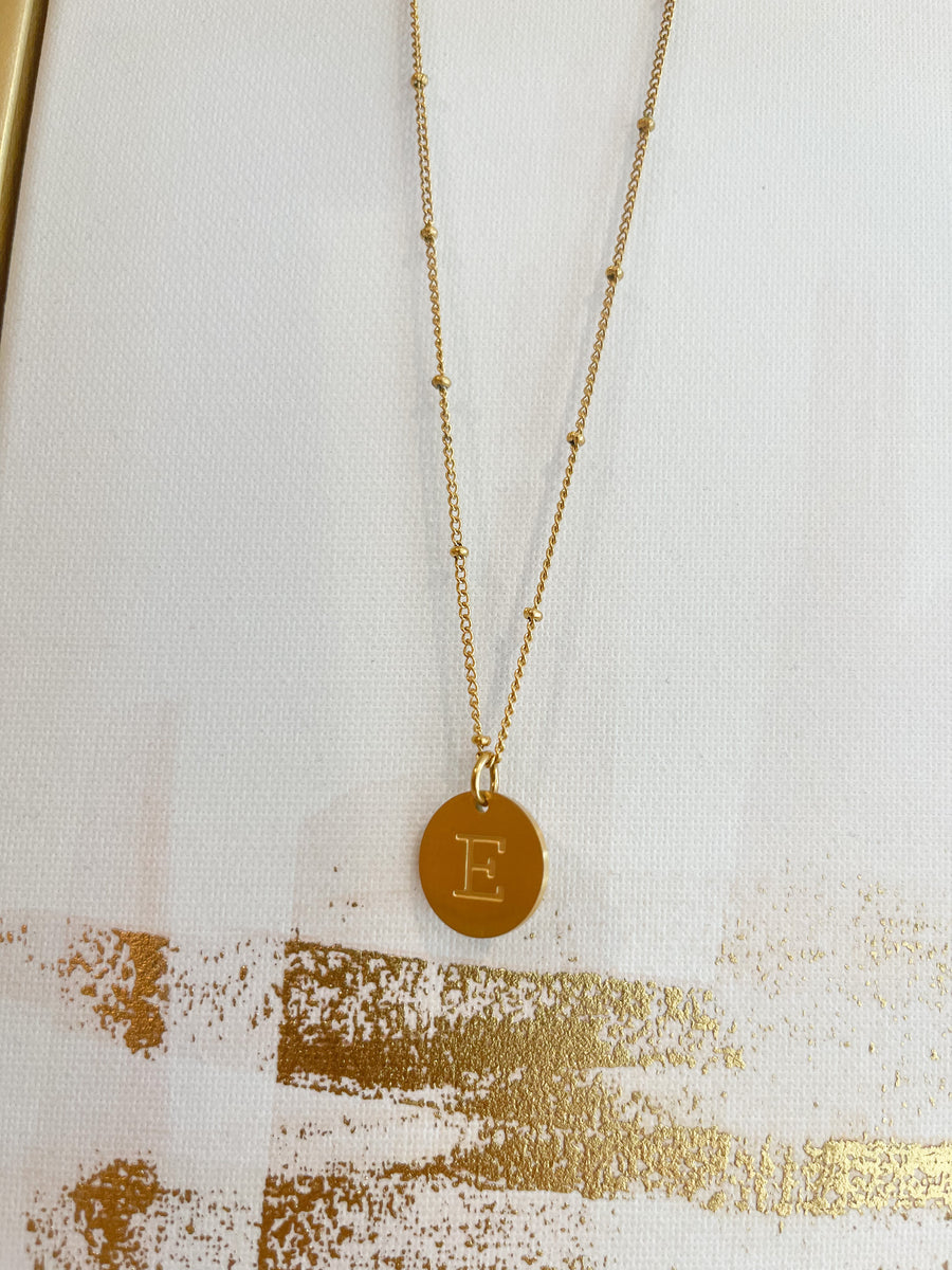 LETTER E CIRCLE NECKLACE