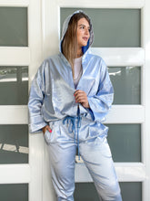 Cargar imagen en el visor de la galería, SEQUIN STAR HOODIE JACKET
