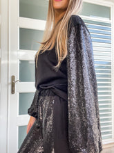 Cargar imagen en el visor de la galería, SEQUIN SATIN BLOUSE
