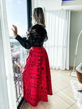 Load image into Gallery viewer, ELEGANT SEQUIN CROP TOP
