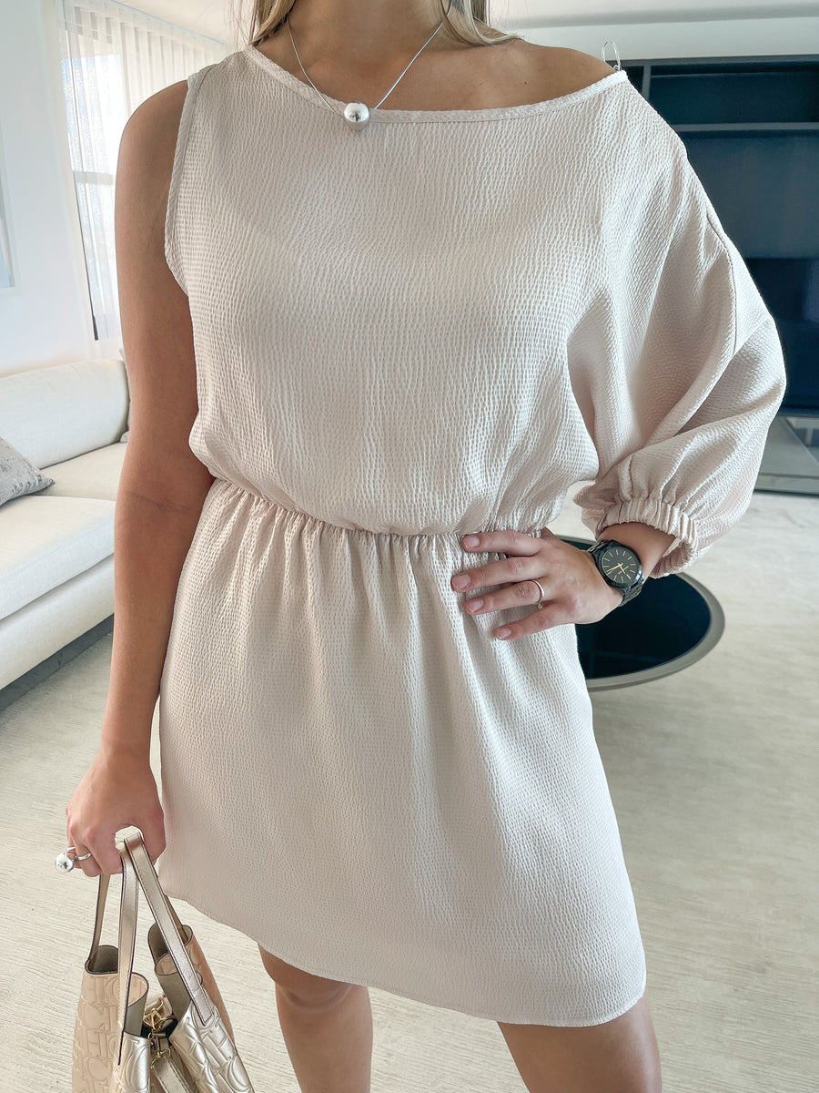 SATIN ONE SLEEVE DRESS