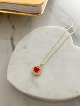 Load image into Gallery viewer, HEART NECKLACE
