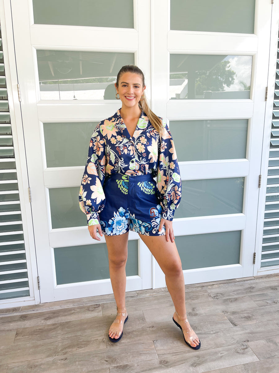 NAVY PEACH BLOUSE