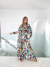 Cargar imagen en el visor de la galería, BIG COLLAR TOP AND PANT SET
