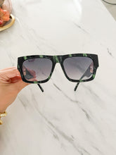 Load image into Gallery viewer, LION SUNGLASSES

