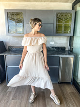 Load image into Gallery viewer, NATURAL OFF SHOULDER TOP
