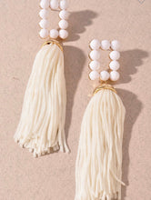 Cargar imagen en el visor de la galería, TASSEL EARRINGS

