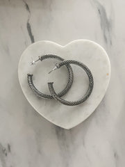 TWISTED HOOPS