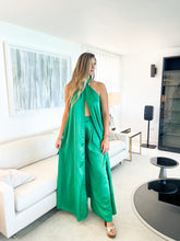 Load image into Gallery viewer, GREEN TOP AND PANT SET
